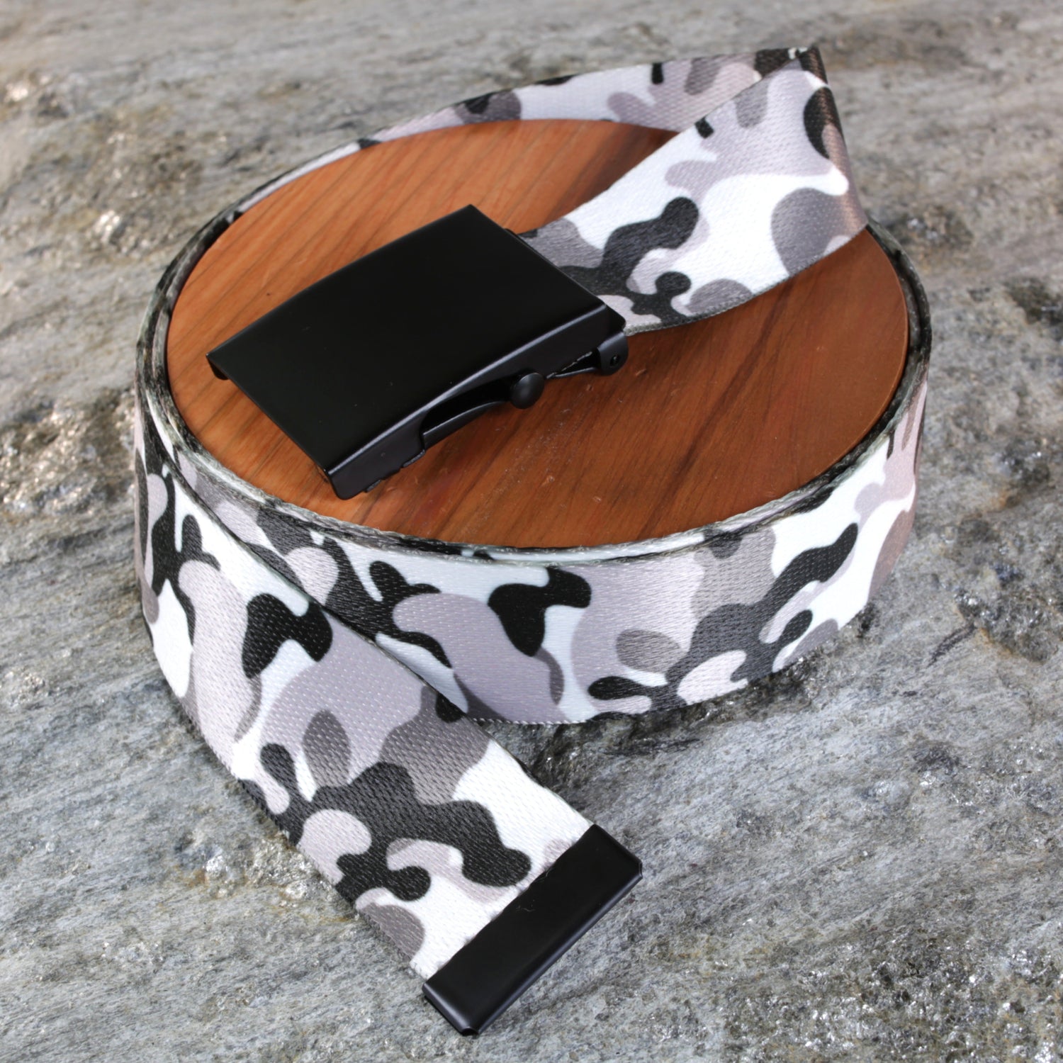 Classic Camo Belt – Adjustable Fit &amp; Multiple Buckle Options