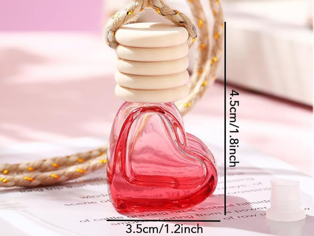 Hanging Car Freshener | Bold Masculine | Wood Amber