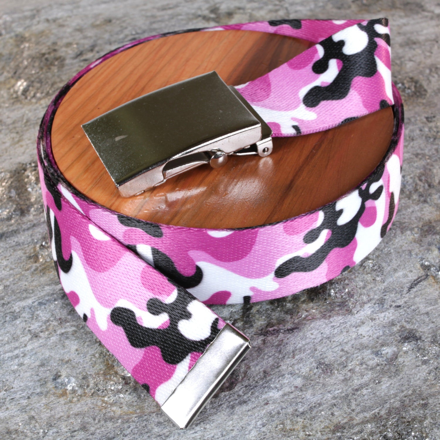 Classic Camo Belt – Adjustable Fit &amp; Multiple Buckle Options