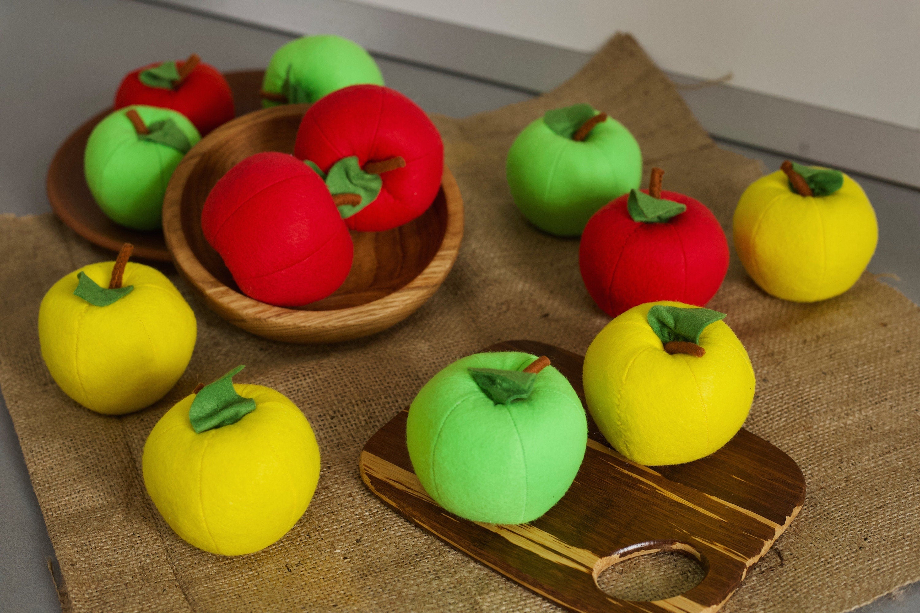 Apple felt fruit